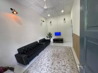 Epy Homestay Teluk Intan - B&B