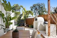 Coastal Home in Mooloolaba - B&B Mooloolaba