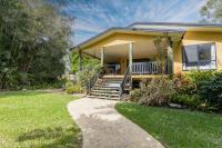 Tannum Tides - Sleeps 8 with Pool & Boat Parking - B&B Tannum Sands