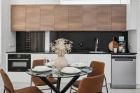 The Break on Diggers - Popular Location, walk to Beach - Bed and Breakfast Coffs Harbour