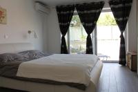 Apartamento de 1 dormitorio con terraza
