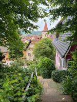 Romantic Gem at Black Forest - Cozy Historic Apartment - 30min to EuropaPark - Chambres d'hôtes Gengenbach