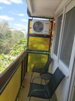 Debreceni Egyetem Nagyerdei Apartman - free private parking - B&B Debrecen