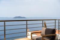 SithoniaRS Wave & Wind Luxury Apartment with infinity Sea View - B&B
