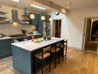 Stylish London Family Home - Chambres d’hôtes Londres