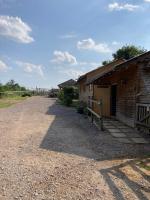 Santa's Lodge at The Cotswold Reindeer Herd - Bed and Breakfast Ampney Crucis