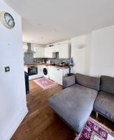 Bright & Cosy 3-Bed Flat Hotwells, Walk to Clifton & Harbourside - B&B