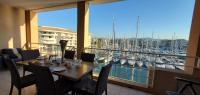Residence Cap Hermes, Incroyable Vue sur le port, - B&B Fréjus