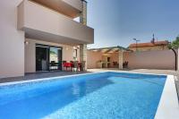 Villa Christine - Ferienwohnung Valbandon