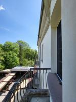 Appartamento con Vista e Balcone