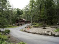 Creekside Log Cabin Rental with Kayaks in Saugerties, New York - Chambres d'hôtes Saugerties