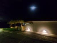Stuba -Villa - Bed and Breakfast Marathias