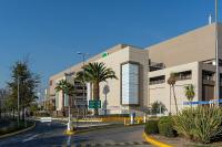 Steps from the subway and Free Parking - B&B Santiago