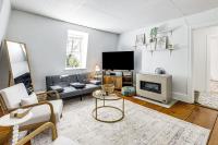 Explore Dtwn, Parks and Colleges Cozy Worcester Apt - B&B