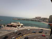 Apartamento de 3 dormitorios con vistas al mar