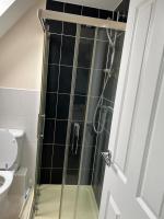 Tuffley 4 bedroom house - Ferienwohnung Quedgeley