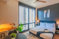 Stunning Studio High Rise DT Pool, Gym, Parking - Bed and Breakfast