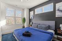 Luxurious King 3BR Townhouse in Uptown CLT! - B&B Charlotte