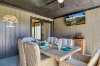 Owners Cabin -Pickleball Court, Creek, WIFI, Mountain Views, Starting at 99 - Chambres d'hôtes Cosby