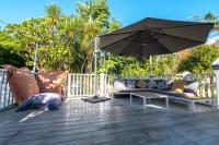 Charming Villa nestled away in the city centre - B&B Auckland