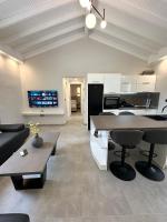 Theros Villa 2 - B&B Mángana