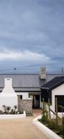 Hermanus - Escape Wines - House on Wine & Protea farm - B&B Lake Marina