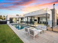 The Sinatra Holiday House in Mulwala - 10 individual beds - Chambres d’hôtes