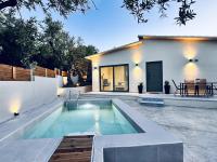 La casa di Bei-peaceful and secluded retreat with private pool- By Villa Mana Gers - Chambres d'hôtes Dhrákas