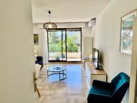 Saint Jean Cap Ferrat grand Studio avec terrasse - B&B Saint-Jean-Cap-Ferrat