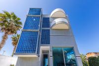 1BR Apartment with Mountain Views Golem by PikHost - B&B Golem