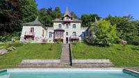 Appartement dans Manoir avec piscine face au Golf d'Uriage - Ferienwohnung
