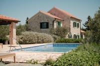 Stone House Getaway - Yoga, Padel & Pool - B&B Gdinj