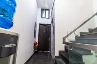 Apartment - Split Level Loft with Balcony
