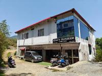 Ghai's Sunrise - Bed and Breakfast