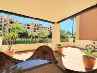 Appartamento con 2 Camere da Letto e Terrazza 