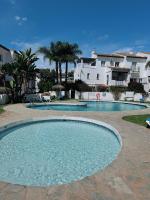 Modern 2 Bed Apartment in Benavista, Pool & Terrace - B&B Estepona