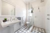 5BR Federation Home Artarmon Parking 2 Cars - B&B Sydney