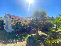 Villa SANBIAS - Maison avec piscine 7km de l'Océan - B&B Bias