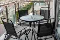 Spacious 3-bedroom apartment in Nairobi close to the Airport and SGR Terminus - Chambres d’hôtes Machakos