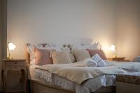 The Royal Hlavna Balcony Apartment Parking - B&B Košice