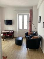 Vals Peter's Home - Ferienwohnung Jerzu