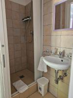 Doppelzimmer mit Balkon