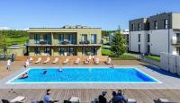 Palanga stay pool apartment - Chambres d’hôtes Palanga