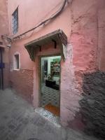 Riad Dar Lokman - B&B