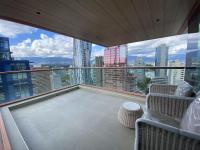 Brand New Modern 2 BR Condo in Heart of Downtown Vancouver - B&B