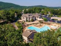 Indoor Pool/Bunk/2 King/Arcade/Foosball/Hot tub! - B&B Branson