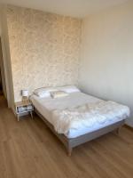 Two-Bedroom Apartment with Terrace and Sea View