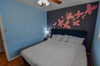 Enchanting Upper Unit with City Charm - B&B Denver