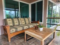 Villa con 2 Camere da Letto