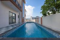 ll EMPYREAN STAY ll LUXE ll MI CASA VILLA ll 4BHK ll AC ll LONGEST POOL ll POOL TABLE ll TABLE TENNIS ll - Ferienwohnung